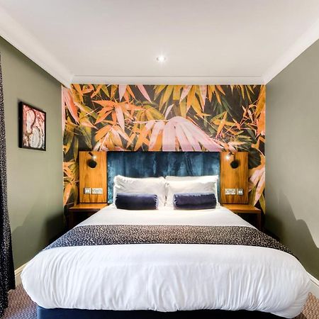 Inn On The Lake By Innkeeper'S Collection Godalming Exterior foto